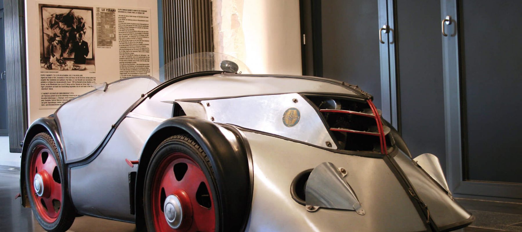 Das Hamburger Automuseum Prototyp wagte 2009 mit der Sonderausstellung 