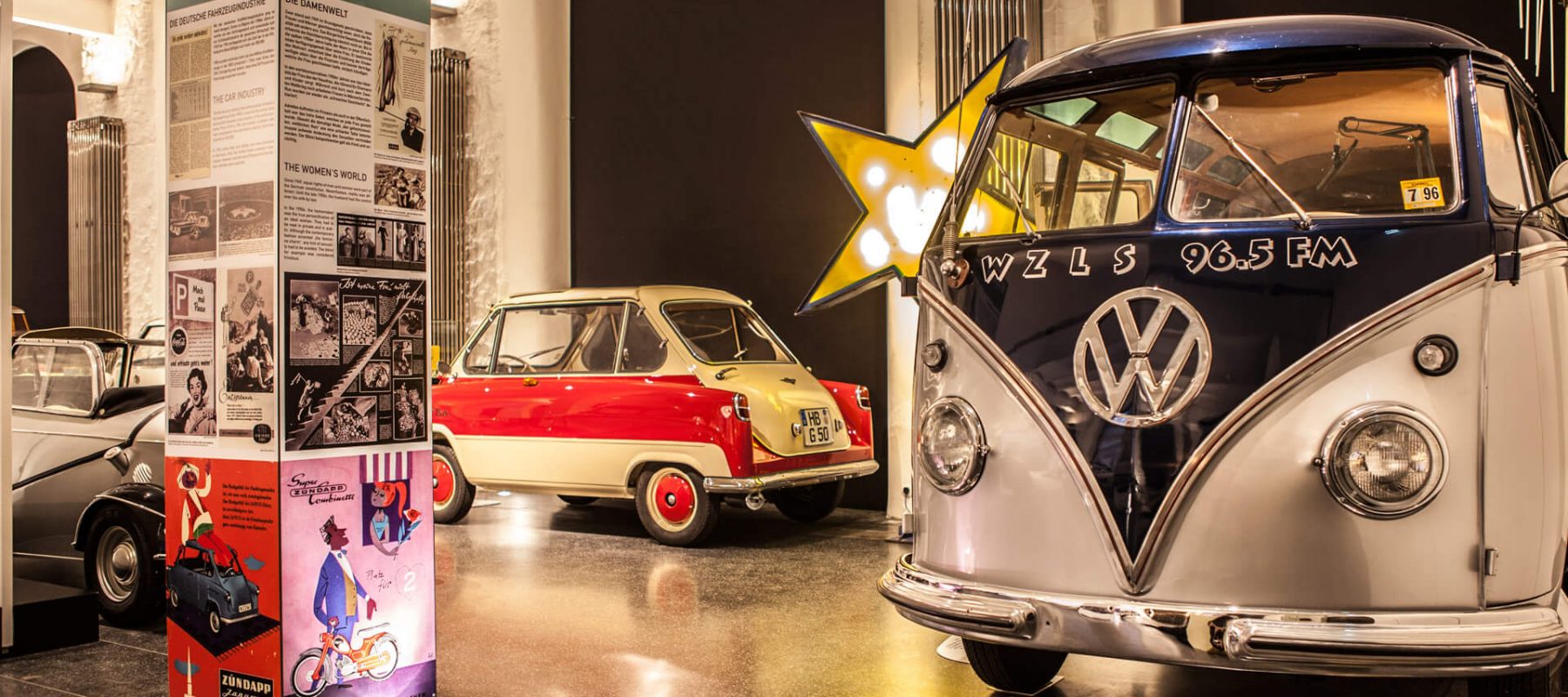 2012/2013 zeigte das Hamburger Automuseum Prototyp in der Sonderausstellung WirtschaftsWunderWagen unter anderen einen 1956er VW Bulli T1 Samba-Bus, der als Radio-Sendestation in den USA unterwegs war. Er stand neben einem zweifarbig lackierten Zündapp Janus von 1958. Im Hintergrund stand der originale Star Club-Stern.